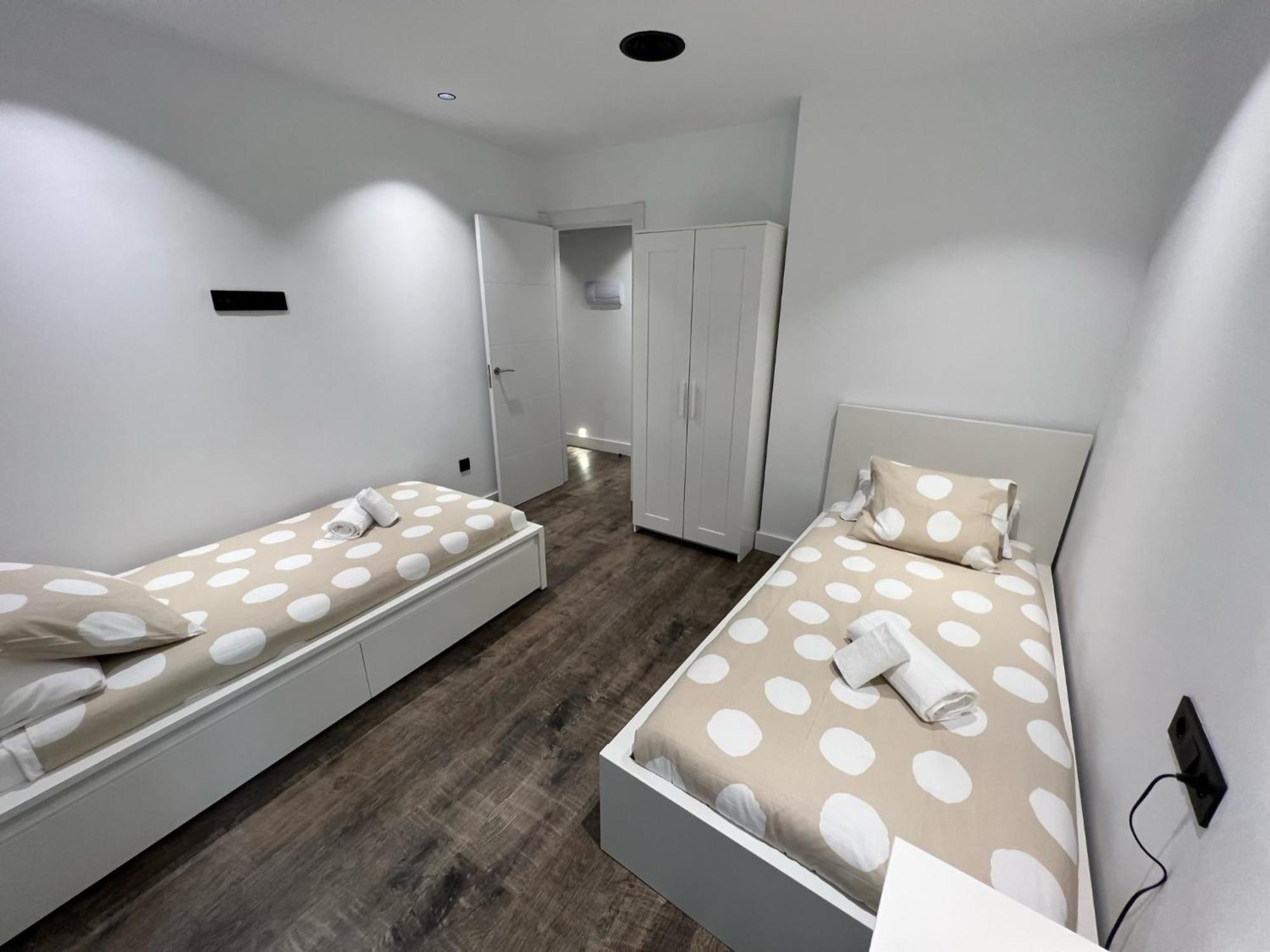 Apartamenticos El Tubo I Сарагоса Экстерьер фото