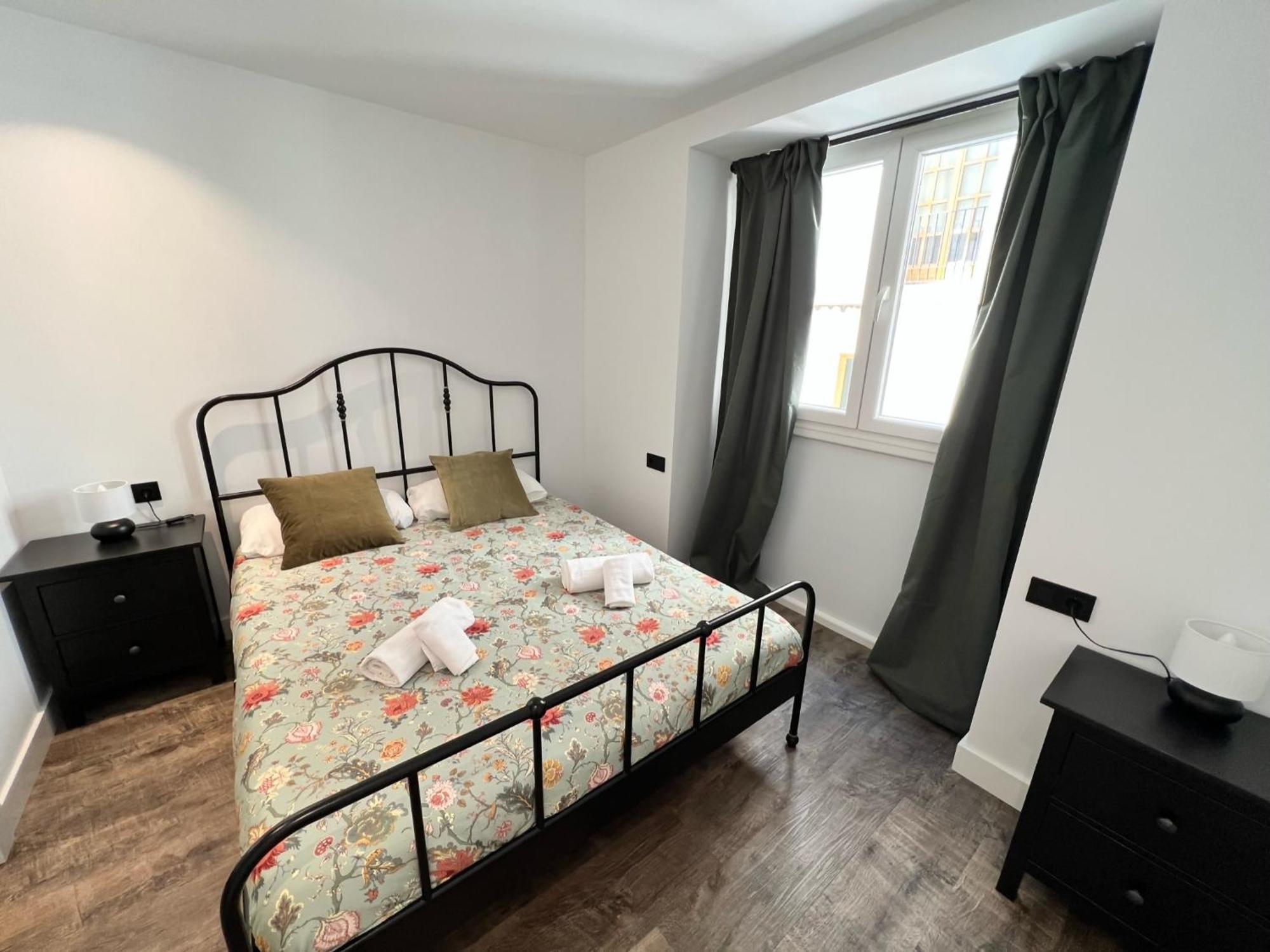 Apartamenticos El Tubo I Сарагоса Экстерьер фото